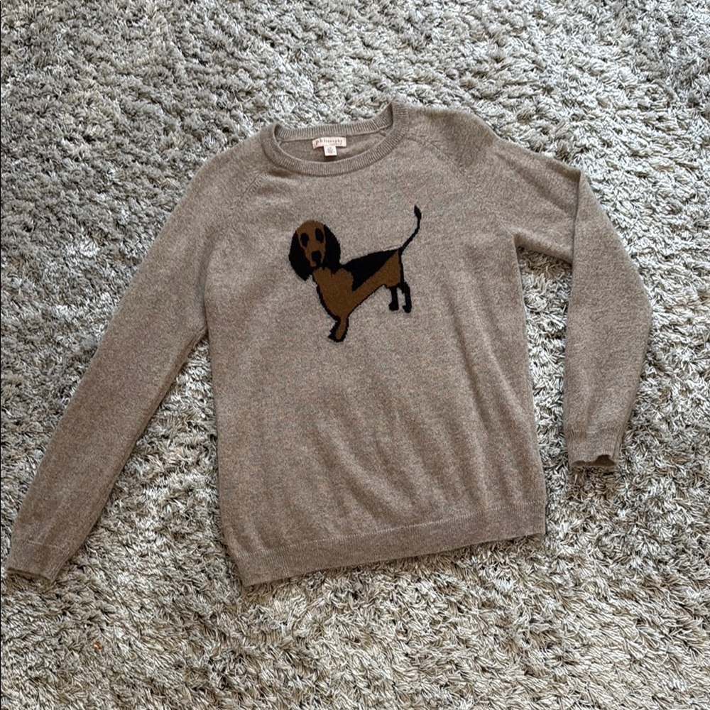 Women's Gray Sweater with Dog Design
